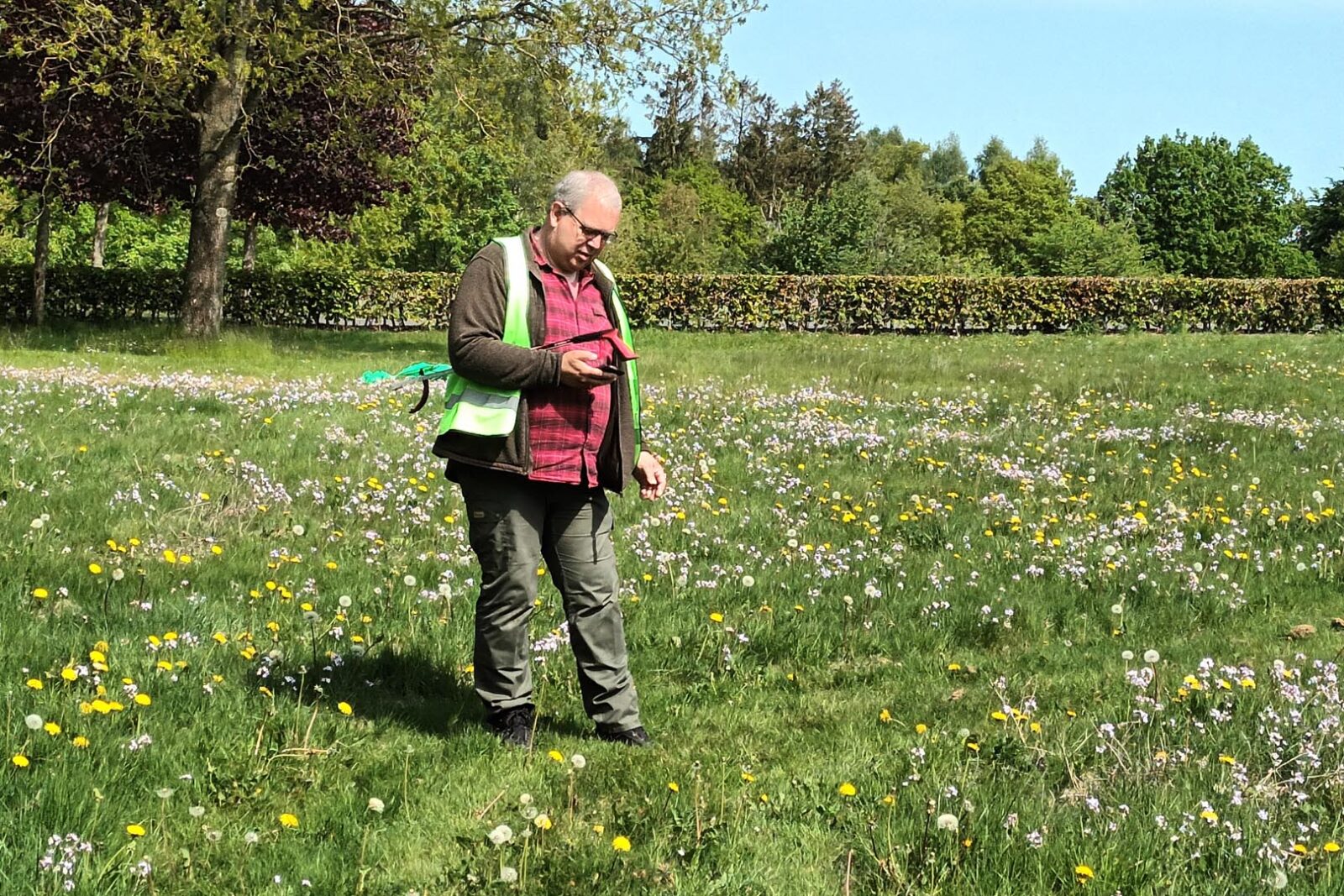 Affaldsindsamling med Ren Natur og VMR maj 2023