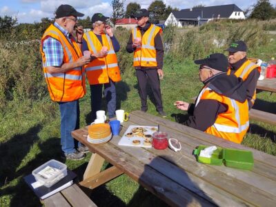 Suldrup Senior Service til æblefest i skolehaven Suldrup